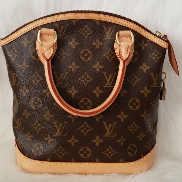 Louis Vuitton Handbags - Louis Vuitton Monogram Canvas Lockit